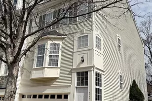 2142 Capstone Cir, Herndon, VA 20170 - Photo 1