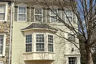 2142 Capstone Cir, Herndon, VA 20170 - Photo 1