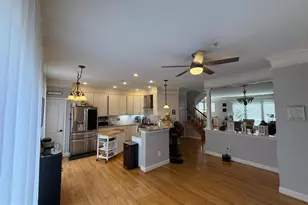 2142 Capstone Cir, Herndon, VA 20170 - Photo 7