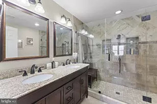 7509 Ashby Ln, Alexandria, VA 22315 - Photo 19