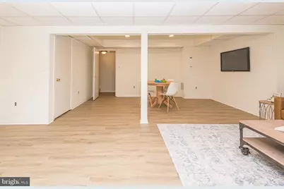 5756 Walnut Wood Ln Lane, Burke, VA 22015 - Photo 17