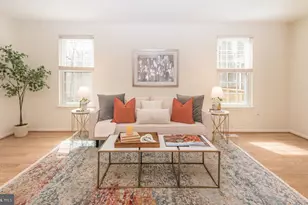 5756 Walnut Wood Ln Ln, Burke, VA 22015 - Photo 15