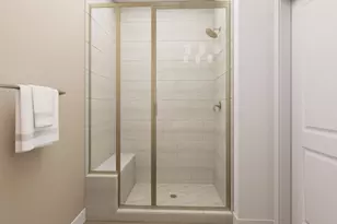 9475 Bastille St, Fairfax, VA 22031 - Photo 13