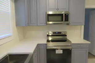 3010 Steven Martin Dr, Fairfax, VA 22031 - Photo 55