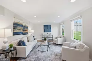 7803 Fieldcrest Ct, Falls Church, VA 22042 - Photo 3