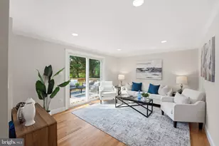 7803 Fieldcrest Ct, Falls Church, VA 22042 - Photo 9