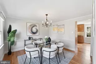 7803 Fieldcrest Ct, Falls Church, VA 22042 - Photo 5