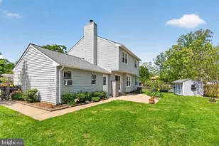 13400 Catoctin Ct, Herndon, VA 20170 - Photo 37