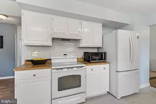13400 Catoctin Ct, Herndon, VA 20170 - Photo 15