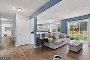 13400 Catoctin Ct, Herndon, VA 20170 - Photo 17