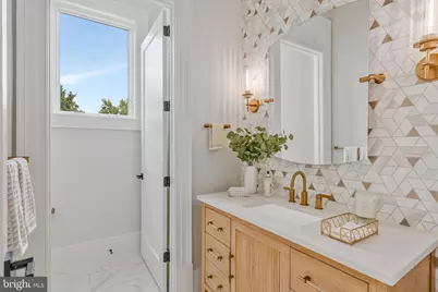 7007 Hector Road, McLean, VA 22101 - Photo 11