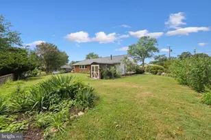 5317 Oldcastle Ln, Springfield, VA 22151 - Photo 33