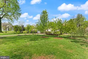 4418 Gilbertson Rd, Fairfax, VA 22032 - Photo 5