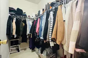 4426 Beechstone Ln, Fairfax, VA 22033 - Photo 15