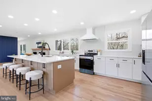 5110 Prestwick Dr, Fairfax, VA 22030 - Photo 7