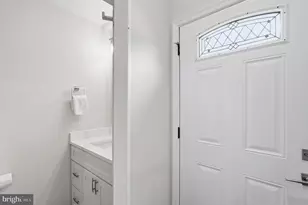 7808 Solomon Seal Dr, Springfield, VA 22152 - Photo 27