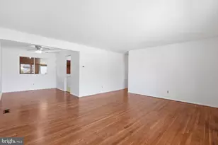 6023 Frontier Dr, Springfield, VA 22150 - Photo 5