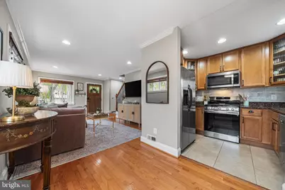 2253 Roanoke Drive, Alexandria, VA 22307 - Photo 5