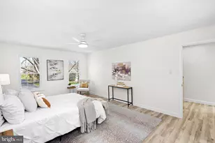 13208 Tuckaway Dr, Herndon, VA 20171 - Photo 29