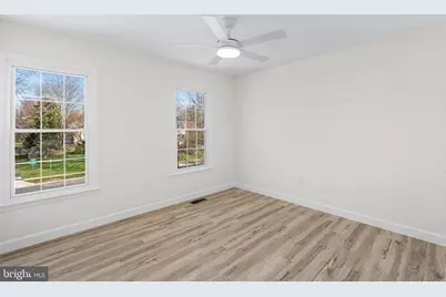 13208 Tuckaway Drive, Herndon, VA 20171 - Photo 35