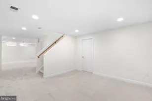 13208 Tuckaway Dr, Herndon, VA 20171 - Photo 43