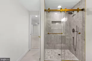 13208 Tuckaway Dr, Herndon, VA 20171 - Photo 49