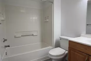 5829 Orchard Hill Ct, Clifton, VA 20124 - Photo 11