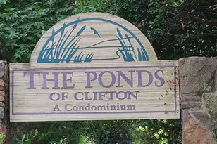 5829 Orchard Hill Ct, Clifton, VA 20124 - Photo 3