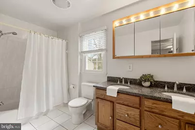 8805 Aquary Court, Springfield, VA 22153 - Photo 21