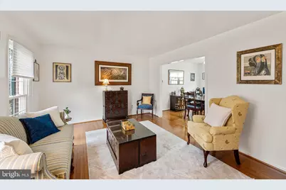 8805 Aquary Court, Springfield, VA 22153 - Photo 7