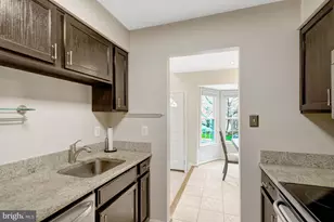 6477 Brick Hearth Ct, Alexandria, VA 22306 - Photo 19