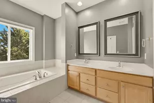 5420 Edsall Ridge Pl, Alexandria, VA 22312 - Photo 29