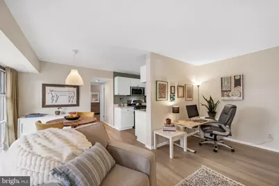 4909 Americana Drive #106, Annandale, VA 22003 - Photo 5