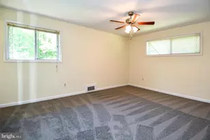 4842 Randolph Dr, Annandale, VA 22003 - Photo 17