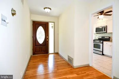 4842 Randolph Drive, Annandale, VA 22003 - Photo 3