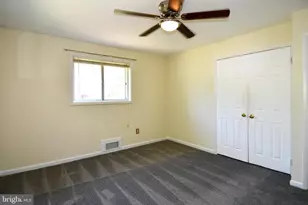 4842 Randolph Dr, Annandale, VA 22003 - Photo 15