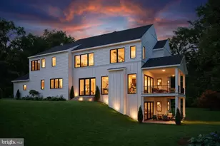 11214B Stuart Mill Rd, Oakton, VA 22124 - Photo 3