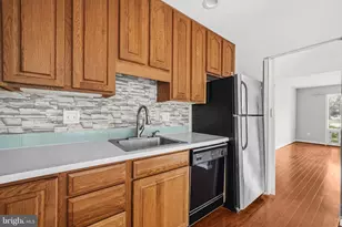 1134 Shannon Pl, Herndon, VA 20170 - Photo 15