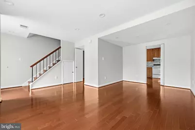 1134 Shannon Place, Herndon, VA 20170 - Photo 7