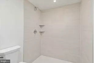 129 Park St NE, Vienna, VA 22180 - Photo 39