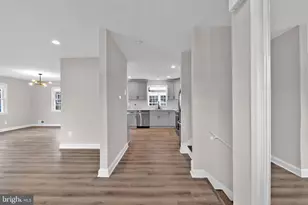 2215 Lida Ct, Alexandria, VA 22306 - Photo 3