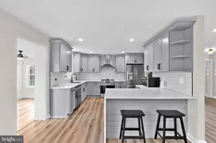 2215 Lida Ct, Alexandria, VA 22306 - Photo 9