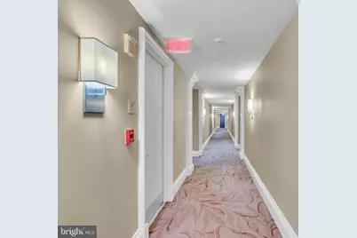 8220 Crestwood Heights Drive #517, McLean, VA 22102 - Photo 3