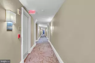 8220 Crestwood Heights Dr, McLean, VA 22102 - Photo 3