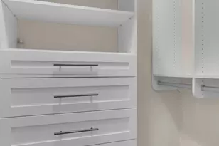 8220 Crestwood Heights Dr, McLean, VA 22102 - Photo 25