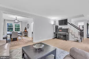 1606 Montmorency Dr, Vienna, VA 22182 - Photo 11