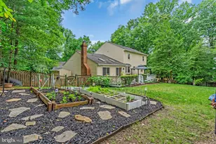 1606 Montmorency Dr, Vienna, VA 22182 - Photo 63