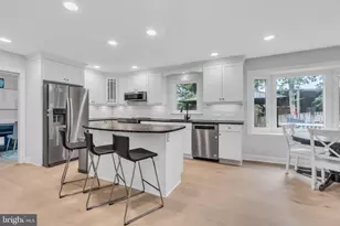 1606 Montmorency Dr, Vienna, VA 22182 - Photo 25