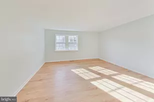 9841 Hagel Cir, Lorton, VA 22079 - Photo 15