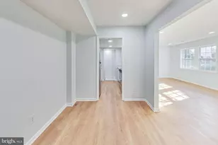 9841 Hagel Cir, Lorton, VA 22079 - Photo 7